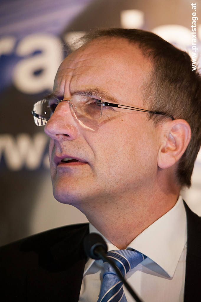 Manfred Rapf (S-Versicherung)